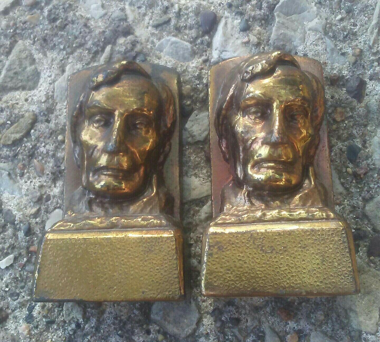 Vintage Small Dodge Usa Abraham Lincoln Bookends.