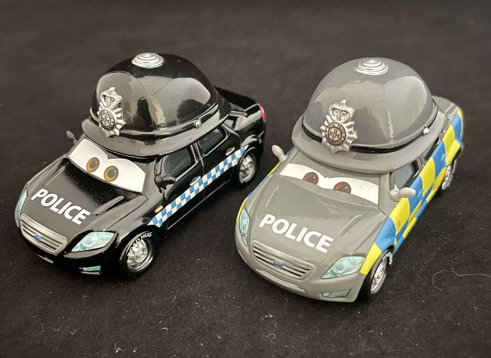 2Pcs Disney Pixar Cars Mark Wheelsen And Scott Spark British Police Diecast